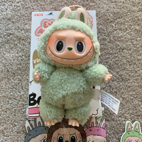 Labubu The Monsters Exciting Macaron GreenGrape - Picture 8 of 9